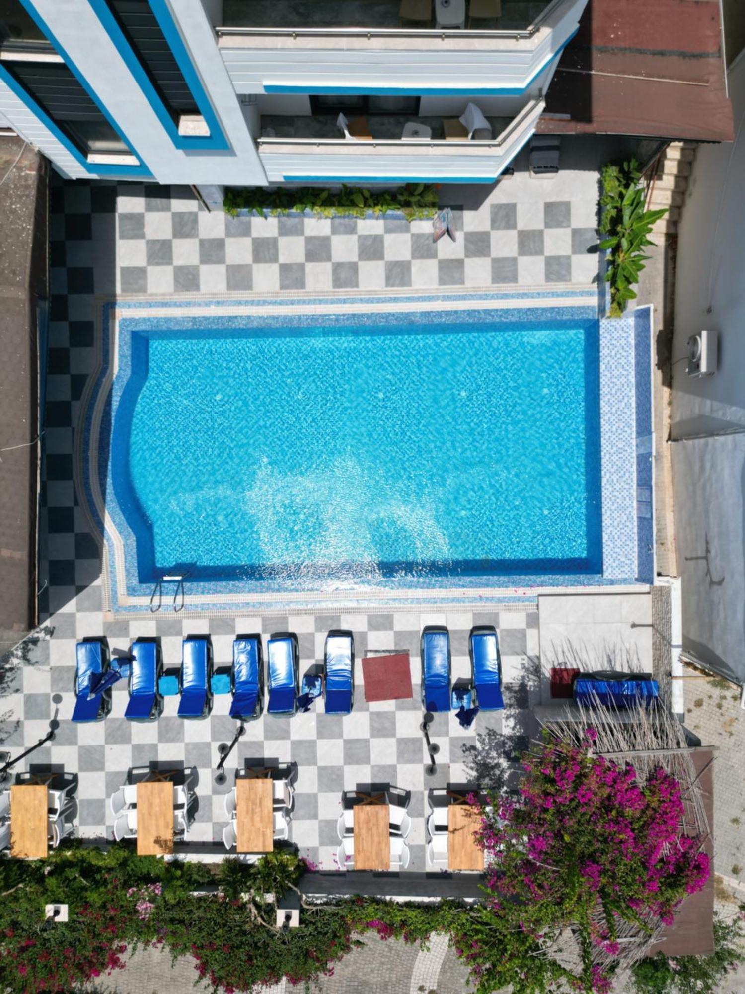 Diamant Otel Side Exterior photo